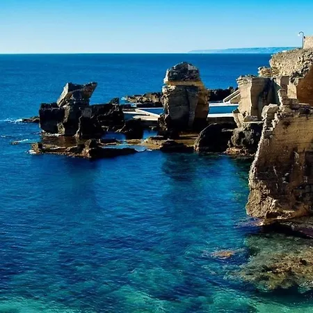 Luce D'oriente, Sea View Apartment