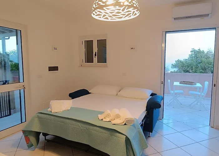 شقة Luce D'oriente, Sea View سانتا سيزاريا تيرمي