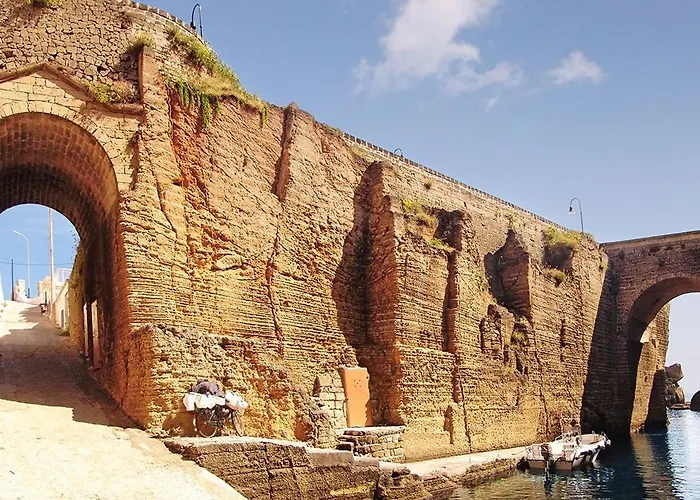 Luce D'oriente, Sea View سانتا سيزاريا تيرمي