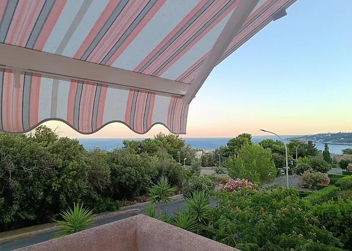 Luce D'oriente, Sea View * سانتا سيزاريا تيرمي
