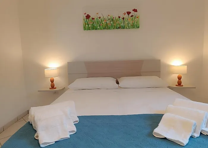 شقة Luce D'oriente, Sea View سانتا سيزاريا تيرمي