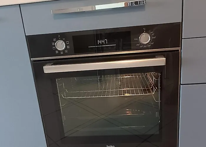 Luce D'oriente, Sea View